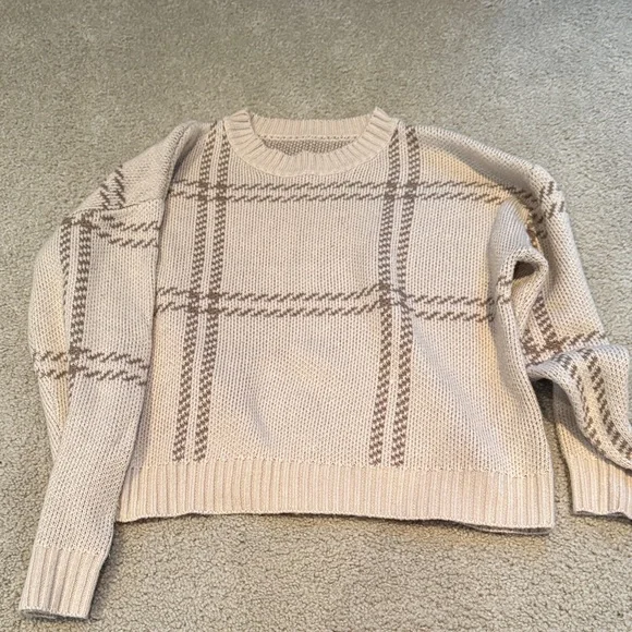 SHEIN Cream and Brown Checkered Sweater - Picture 1 of 2